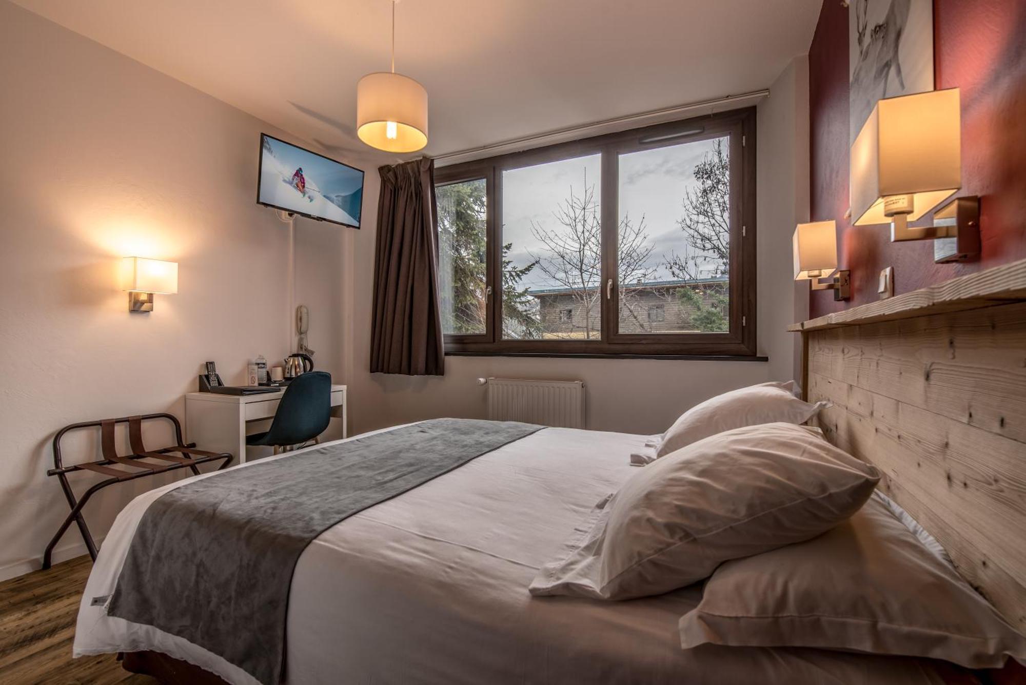 Hotel Le Marintan Saint-Michel-de-Maurienne Dış mekan fotoğraf