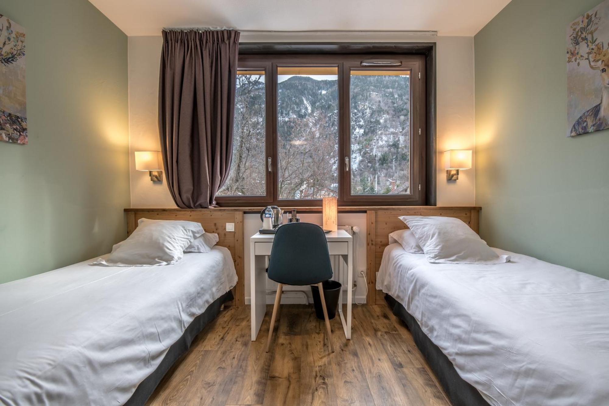 Hotel Le Marintan Saint-Michel-de-Maurienne Dış mekan fotoğraf